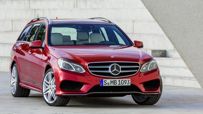 Η Mercedes αντικατέστησε το 6άρι μηχανικό κιβώτιο της E220 BlueEfficiency Edition, με ένα 7τάχυτο G-Tronic αυτόματο. Έτσι καταναλώνει 4,4 λτ./100 χλμ.